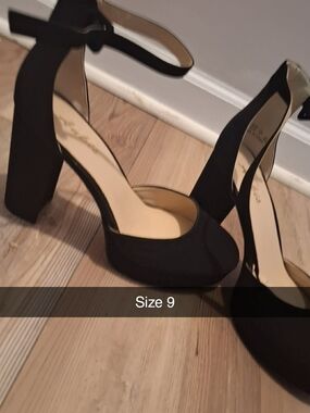 Classic Black Ankle-Strap Platform Heels - Size 9